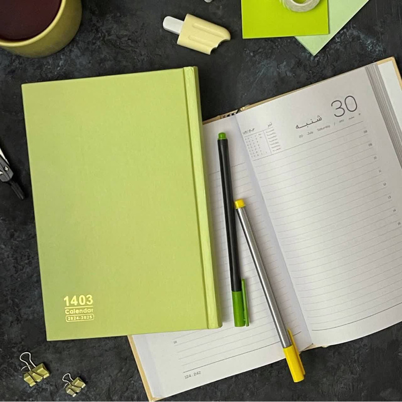 سالنامه سال 1403 طرح سالید 2 دایان