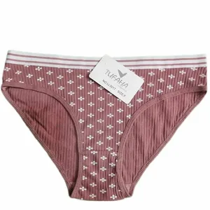 شورت زنانه مدل کبریتی گلدار