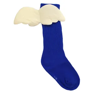 جوراب دخترانه مدل بال فرشته کد FBF-JB060DBL