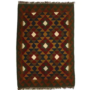 گلیم دستباف یک و نیم متری کد 8122