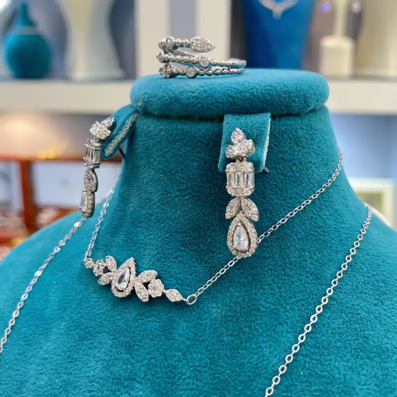 سرویس نقره زنانه مدل دستساز طرح جواهر با روکش رادیوم کد 621