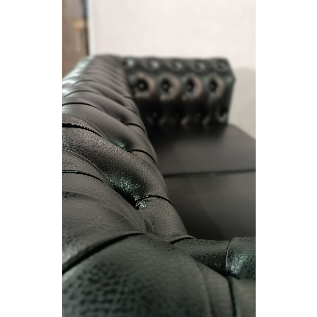 مبل دو نفره مدل چستر دلتا کد 002