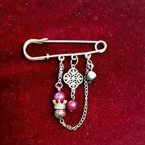 سنجاق سینه زنانه مدل 1450