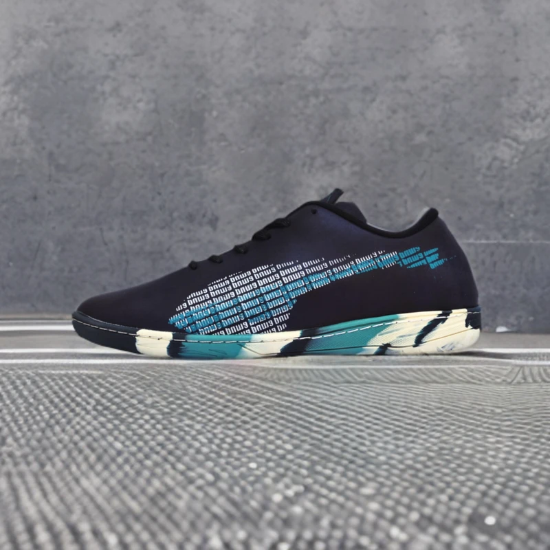 عکس شماره 9 : کفش فوتسال مردانه مدل سالنی ترمزدار pu-b