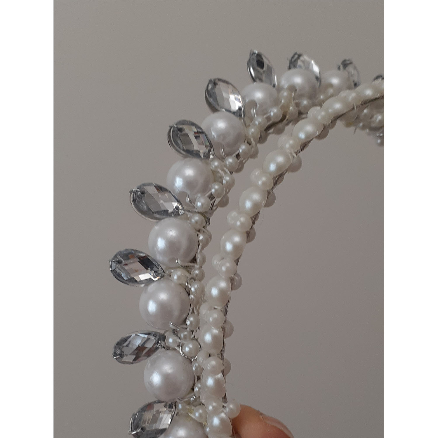 تل دست دوز زنانه مدل مجلسی نیم تاج مروارید