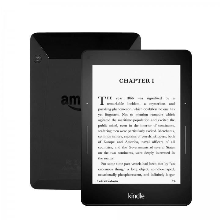 کتاب‌خوان آمازون مدل Kindle Voyage نسل هفتم همراه با کاور چرمی - ظرفیت 4 گیگابایت