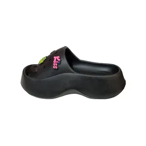 دمپایی زنانه مدل کراکس جیبیتز استیکری لژدار BK-007