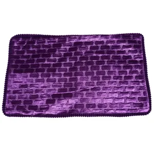 رو بالشی مدل مخمل طرح حصیری کد 225