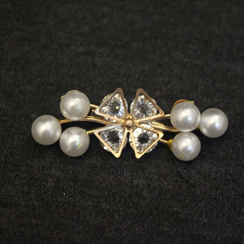 گل سینه زنانه کد Ki 9 گل سینه زنانه کد Ki 9