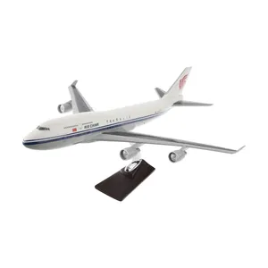 ماکت هواپیما مدل بویینگ B747-400 چین کد 3333