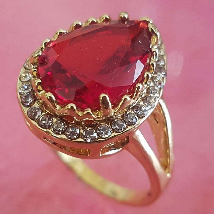 انگشتر زنانه مدل اشک کد p200