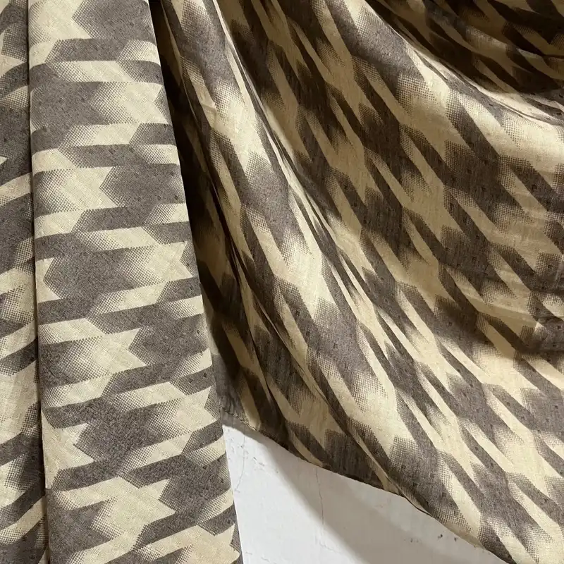 شال زنانه مدل پیچازی نخی