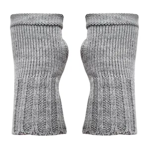 دستکش بافتنی زنانه مدل سیمپل کد ZGS01-LGR