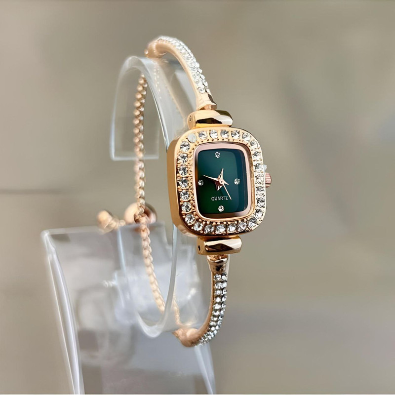 ساعت مچی عقربه ای زنانه مدل نگینی بند کرواتی03