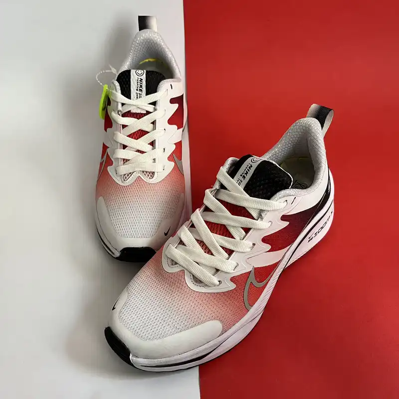 کفش پیاده روی زنانه مدل زوم ایکس کد 1