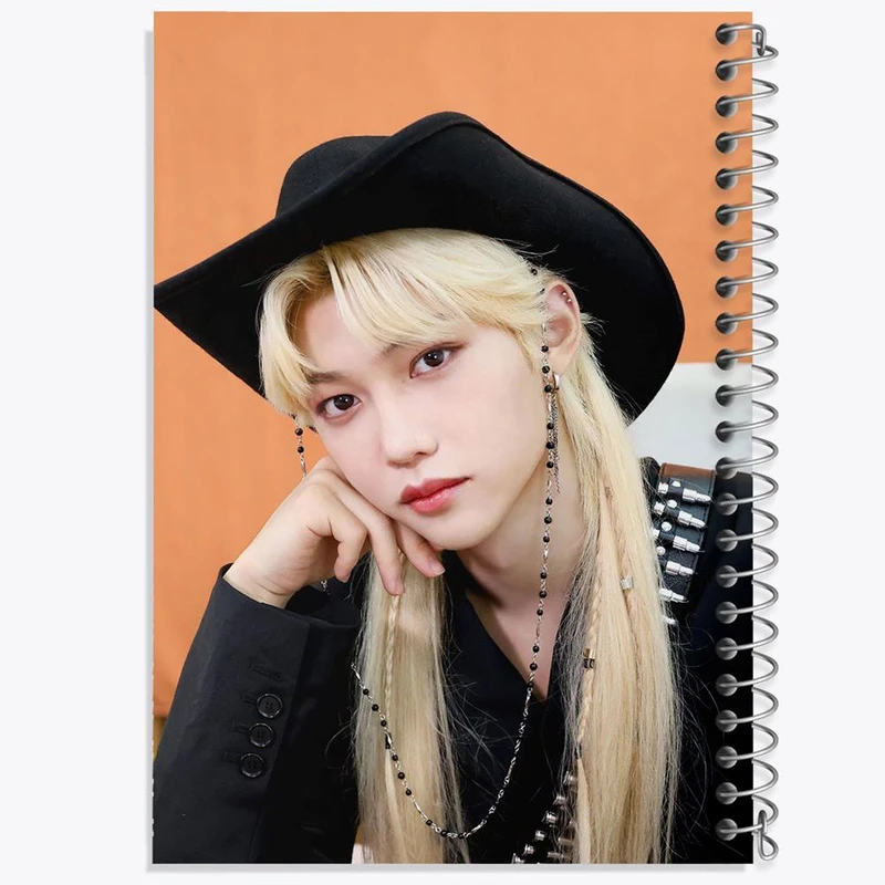 دفتر مشق 100 برگ خندالو طرح فلیکس گروه استری کیدز Stary Kids کد 16871