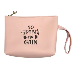 کیف لوازم آرایش زنانه مدل تایپوگرافی