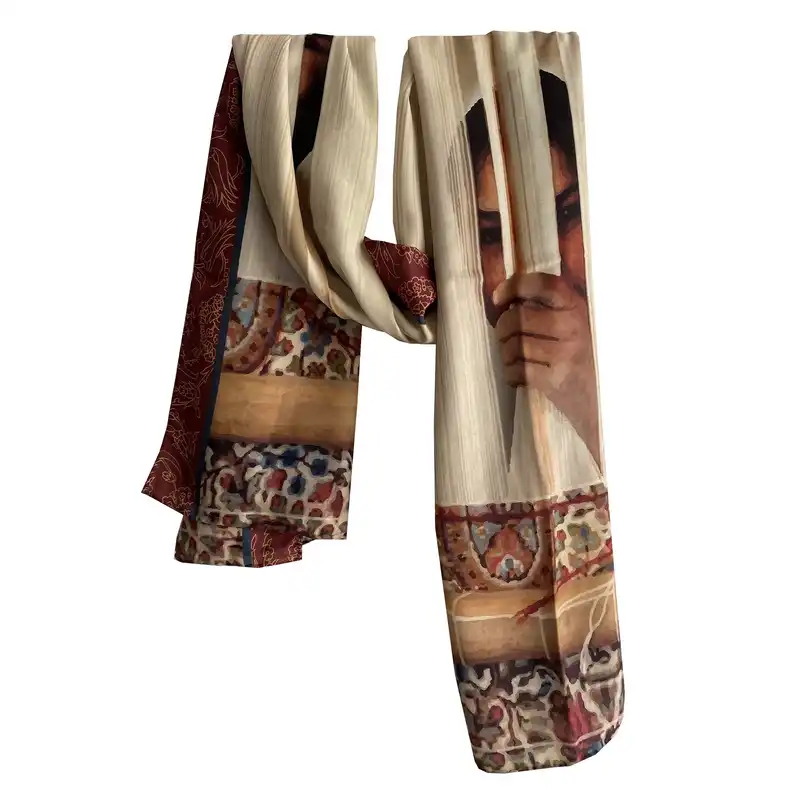 شال زنانه مدل دار قالی