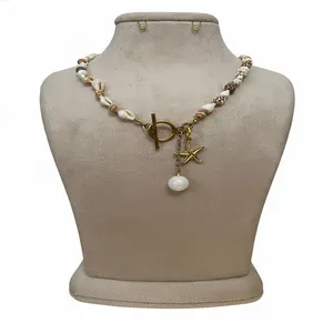 گردنبند دستساز زنانه مدل صدفی طرح قفل T با آویز مروارید