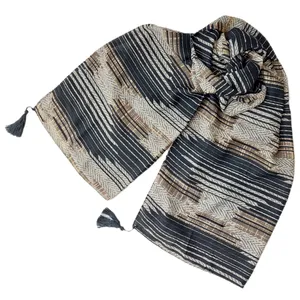 شال زنانه مدل نخی پاییزه افرا