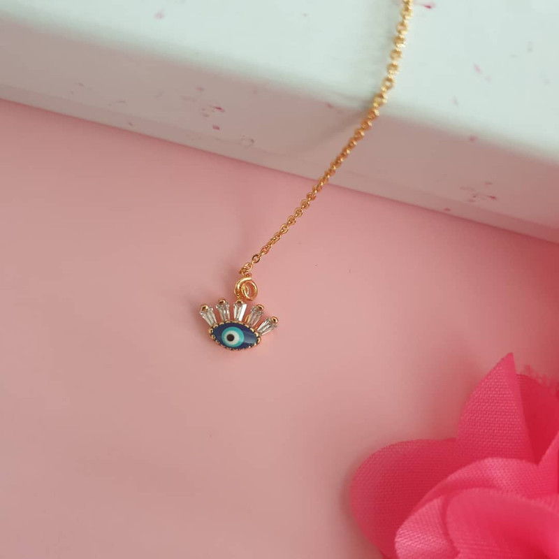 آویز ساعت زنانه وای اس ایکس مدل چشم و نظر