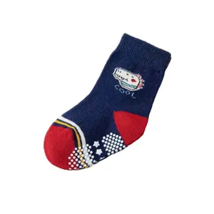 جوراب ساق کوتاه پسرانه مدل استپ دار دایناسور کد S349