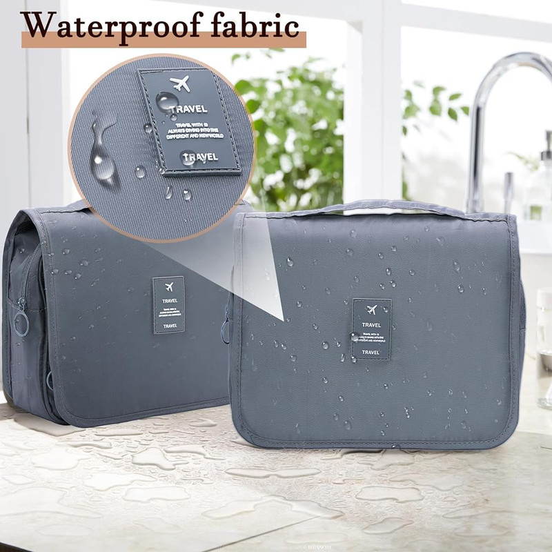 کیف لوازم آرایش زنانه مدل ضد آب طرح تراول بگ