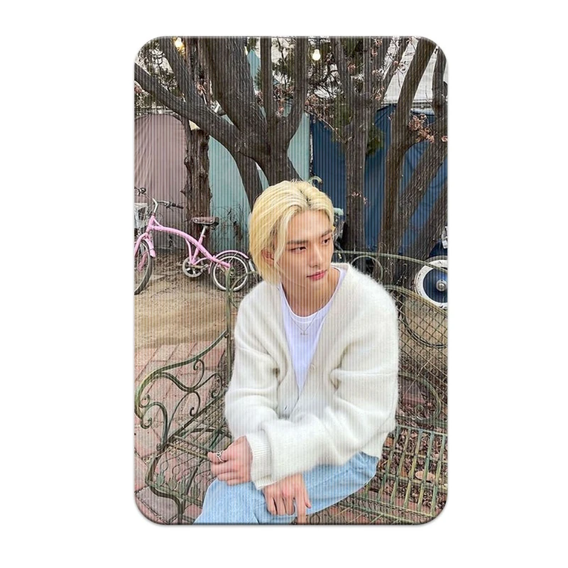 استیکر کارت پرمانه طرح straykids کد pm3d.2925