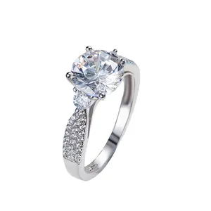 انگشتر نقره زنانه کوبیک مدل QR-4403