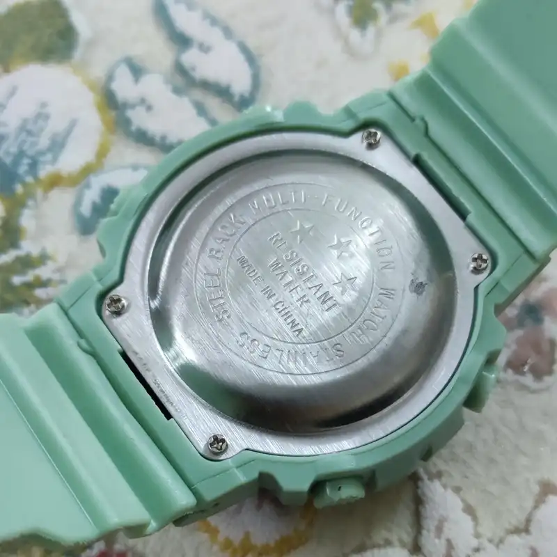 ساعت مچی دیجیتال بچگانه کد 04