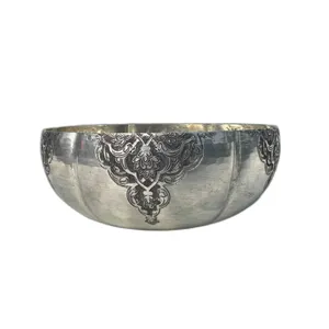 شکلات خوری قلمزنی مسی مدل گل خوشه ای کد ۲۴۳۴