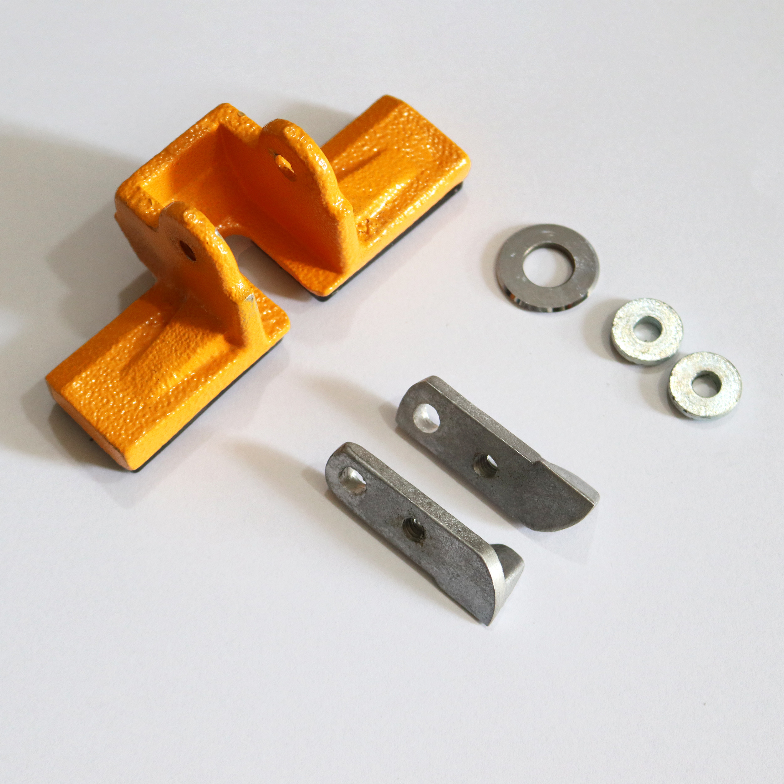 سرامیک بر اسپاهان مدل 8 بلبرینگی کد YP-120CM سرامیک بر اسپاهان مدل 8 بلبرینگی کد YP-120CM