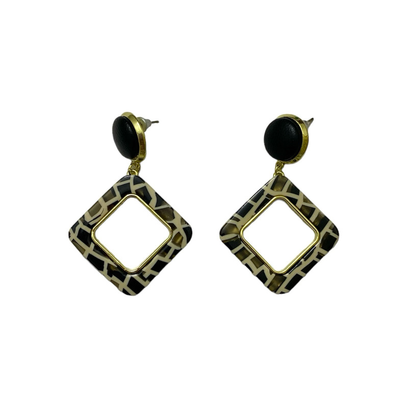 گوشواره زنانه مدل لوزی نقشینه گوشواره زنانه مدل لوزی نقشینه