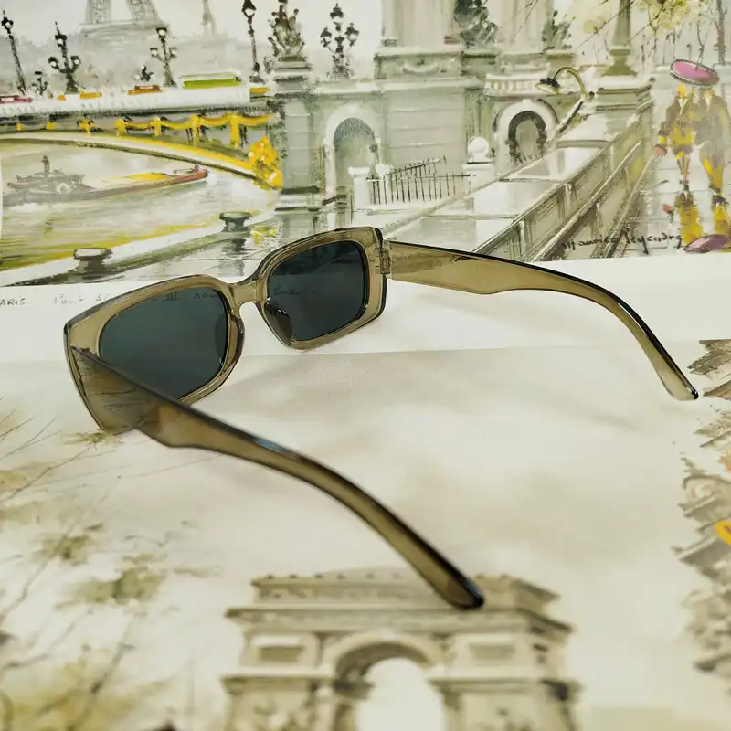 عینک آفتابی بچگانه مدل CH12 کد Z