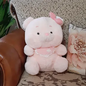 عروسک مدل خرس پیشبند دار ارتفاع 42 سانتی متر