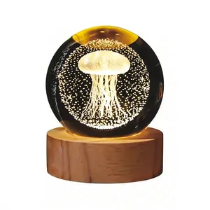 چراغ خواب مدل گوی کریستالی طرح عروس دریایی کد 001