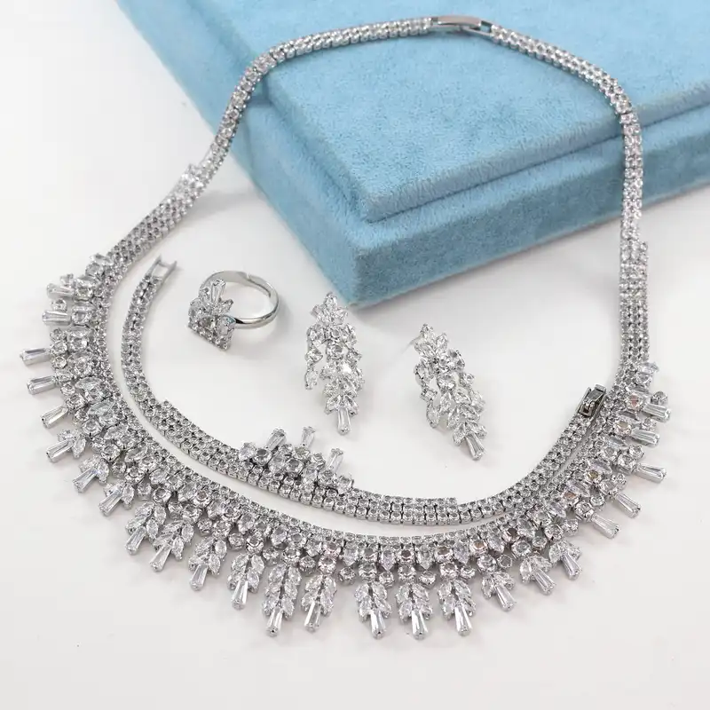 ست زنانه مدل عروس کد AA230