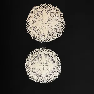 رومیزی قلاب بافی طرح کاج کد  9755503 بسته 2 عددی
