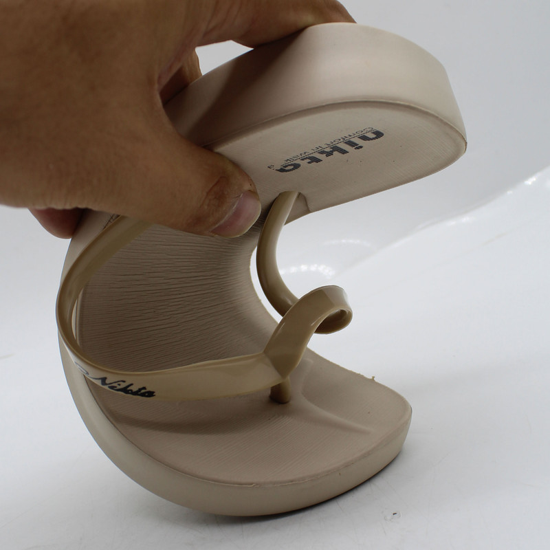 دمپایی لاانگشتی زنانه نیکتا مدل 294-CR-S