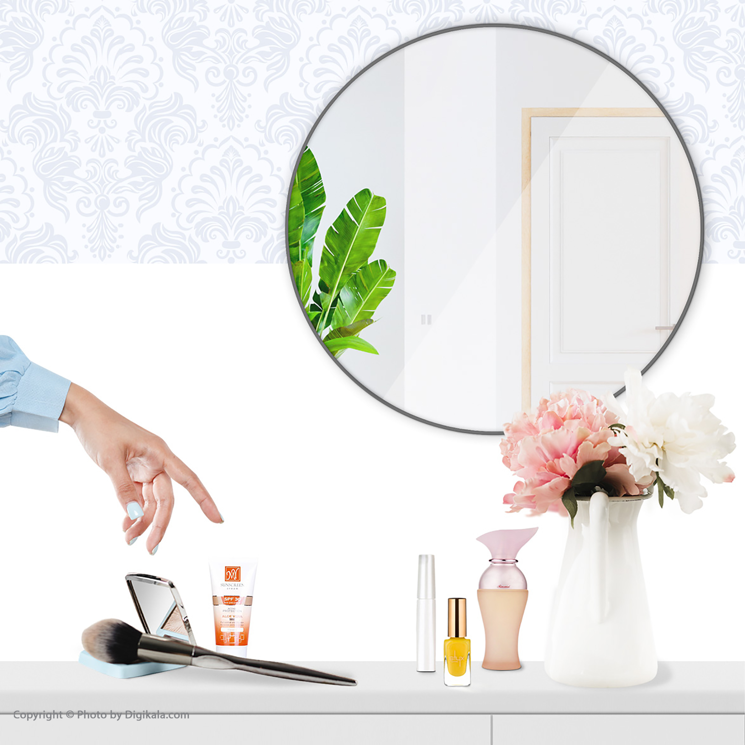 کرم ضد آفتاب رنگی مای مدل SPF30 محافظ UVA ،UVB، ضد چروک، ضد لک، ضد پیری، ضد آب، مناسب پوستهای خشک و معمولی حجم 50 میلیلیتر