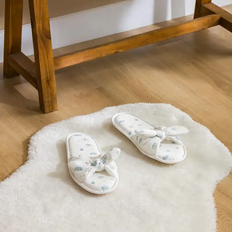 دمپایی حوله‌ای ال سی وایکیکی مدل ول سافت استپ دار