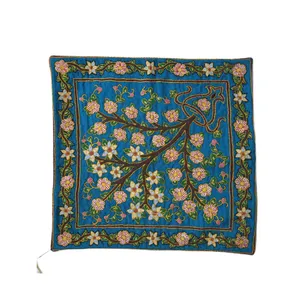کوسن سوزن دوزی مدل پته درخت زندگی 