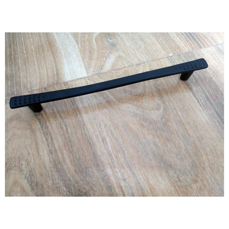 دستگیره کابینت مدل GR160 بسته 3 عددی دستگیره کابینت مدل GR160 بسته 3 عددی