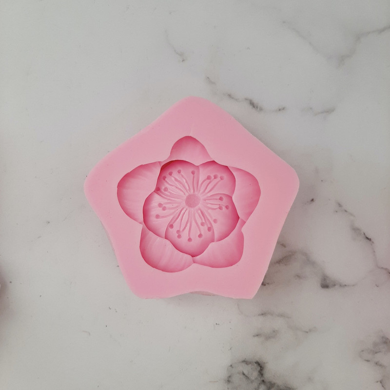 قالب شمع مدل گل نیلوفر