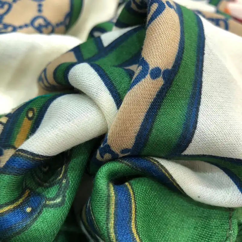 شال زنانه مدل 00E13