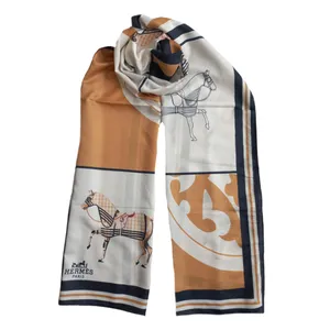 شال زنانه هرمس مدل نخی چهارخانه اسب دار تابستانی کد 18