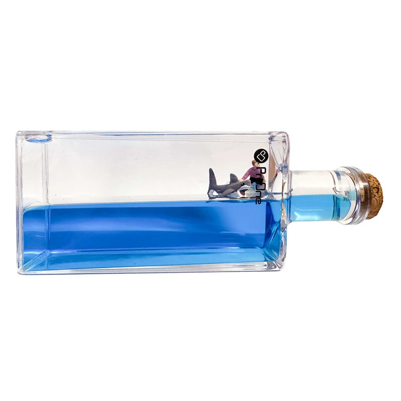 دکوری مدل بطری اسکی روی آب و کوسه معلق پرووان PRO TOY2