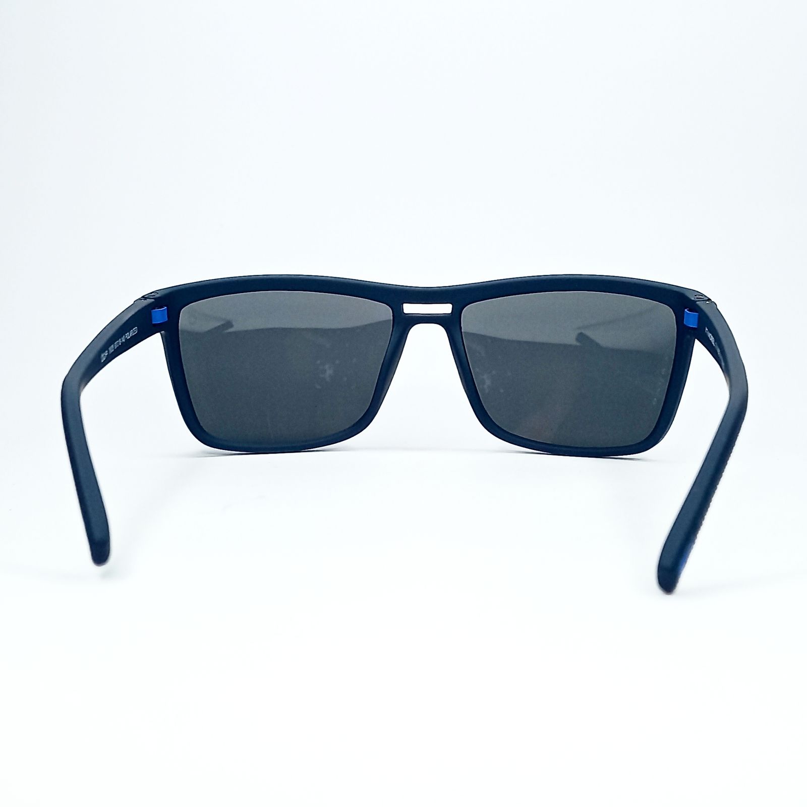 عینک آفتابی مردانه اوگا مدل B33 -  - 4