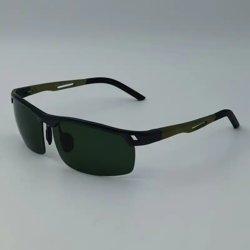 عینک آفتابی پلیس مدل PO05