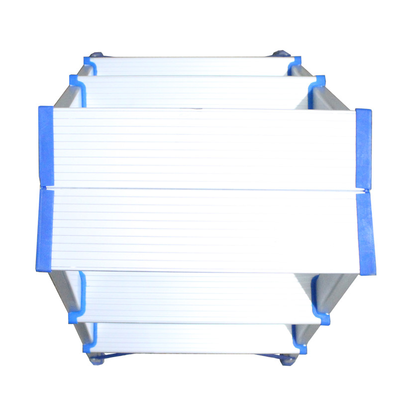 نردبان 6 پله راد مدل مدرن نردبان 6 پله راد مدل مدرن